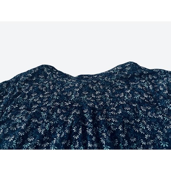 H & M LONG SLV PULL-OVER V-NECK BLOUSE, WOMENS, XS, NAVY GREEN FLORAL, HI-LOW - Picture 6 of 12